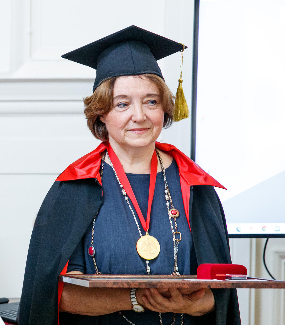 ТИХОНОВА Юлия Владимировна