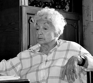 БАЗАЗЬЯНЦ Стелла Борисовна (1932-2019)
