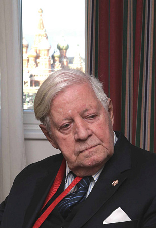 ШМИДТ Гельмут Генрих Вальдемар (1918-2015)