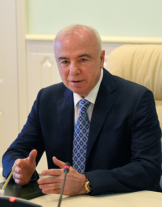 ТХАКУШИНОВ Асланчерий Китович